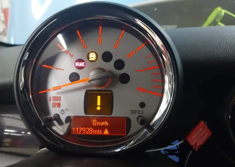 2013 Mini Hardtop Cooper S from USA, damaged, VIN WMWSV3C59DT476395